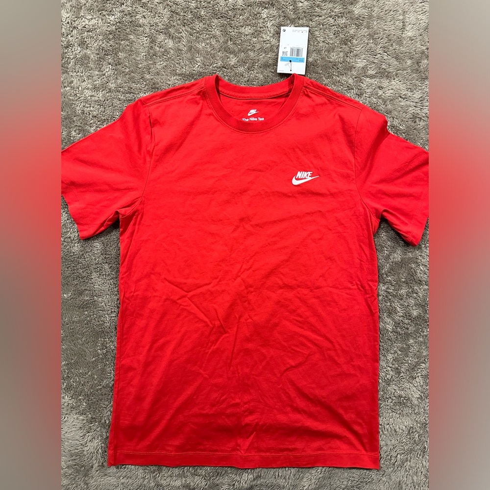 Nike medium t shirt